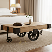Table basse industrielle en bois SUREN SPACE SS1996 avec structure en fer et roulettes pour salon, design moderne