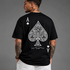 Camiseta negra para hombre con estampado de as de picas, corte regular, cuello redondo, manga corta, diseño casual estilo streetwear, 100% algodón jersey. - Product Image 3