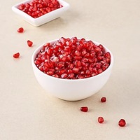 Premium kwaliteit biologische diepvriesgranaatappels voor sap- of dessertproductie en snacks, fabrieks prijs uit India.