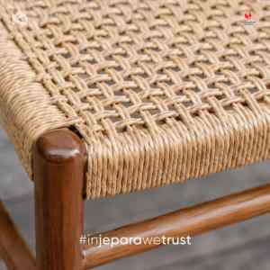 Silla de Comedor de Jardín Cómoda de Madera de Teca Sólida con Cuerda de Ratán, Tamaño Personalizado, Hecha a Mano en Jepara, para Exteriores, Patio, Resort, Villa, Hotel - Product Image 3