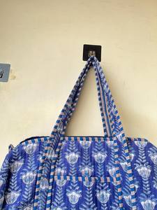 Bolso Tote Bohemio Vintage Acolchado Ligero de Color Liso al por Mayor, de Gran Capacidad, de Algodón, Abierto, para Hombro, para Mujer, para Viajes Diarios - Product Image 3