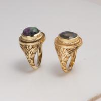 Anillo de Cabujón de Zoisita Rubí Natural, Chapado en Oro de 18K, Estilo Vintage, Joyería Hecha a Mano, Certificado por Terceros, MOKU JEWELLERY, Único