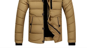 Chaqueta acolchada con capucha y forro de piel para hombre, color beige marrón, con cierre de cremallera - Product Image 4