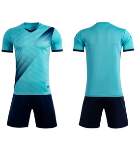 Conjunto de Uniforme de Fútbol Personalizado, Fabricante de Uniformes de Fútbol OEM, Equipación Deportiva Sublimada con Pantalones Cortos, Marca Privada - Product Image 3