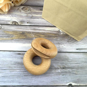 Proveedor Mayorista de Pinzas de Sellado de Madera Natural con Diseño de Donut, Utensilios de Cocina, Tamaño Personalizado y Venta de 2 Piezas a Bajo Precio - Product Image 1