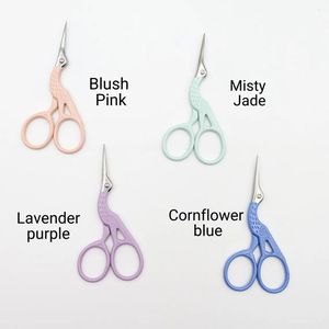 Tijeras de Bordado Coloridas con Diseño de Cigüeña, Tijeras de Acero Inoxidable Afiladas para Manualidades - Product Image 2