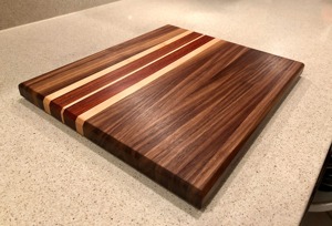 Planche à découper en bambou premium avec poignée, compatible lave-vaisselle, ensemble de planches à fromage pour la cuisine - Product Image 3