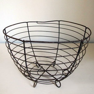 Metal Wire Hanging <b>Storage</b> <b>Basket</b> Bowl Shape With Handles For Fruit Holder Rustic Style Food <b>Storage</b> <b>Baskets</b> - Product Image 4