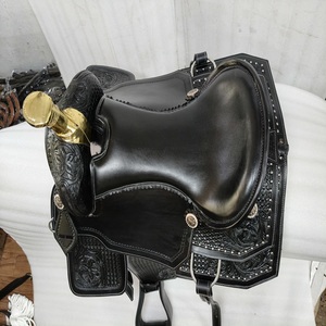 Silla de montar de cuero negro occidental hecha a mano y personalizada con adornos florales, silla de montar ecuestre premium de Adeefa Enterprises - Product Image 3