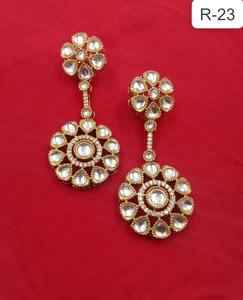 ต่างหูทองชุบคุณภาพดี ดีไซน์ทันสมัย เหมาะเป็นของขวัญวันครบรอบ งานแต่งงาน หรือเทศกาลต่างๆ สำหรับผู้หญิงและเด็กผู้หญิง - Product Image 4