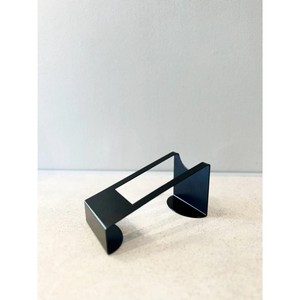 En Oferta: Porta Botellas de Vino Metálico Minimalista, Forma Rectangular, Hierro Resistente, Para Almacenamiento en el Hogar o Bar - Product Image 3