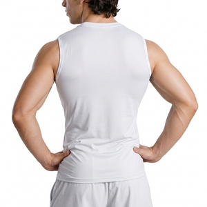 Débardeur de sport premium pour homme, anti-transpiration, léger, pour la gym, le fitness, la course et l'entraînement - Product Image 5