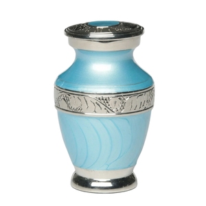 Urne commémorative décorative bleu clair avec anneau gravé en argent - Petit récipient en aluminium pour cendres de proches - Product Image 1