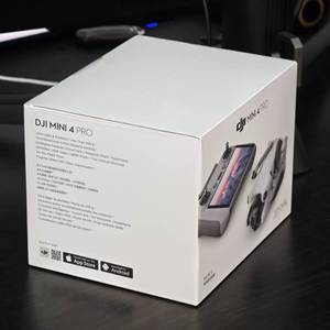 <span class=keywords><strong>DJI</strong></span> Mini 4 Pro (<span class=keywords><strong>DJI</strong></span> RC 2), Drones con Cámara para Adultos 4K, Menos de 0.549 lbs/<span class=keywords><strong>249</strong></span> g, 34 Minutos de Tiempo de Vuelo, Transmisión de Video de 20 km Máx. - Product Image 6