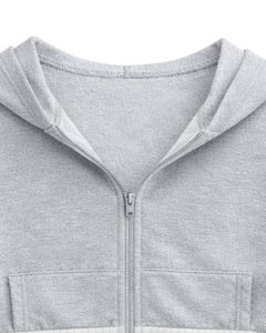 Sudadera con capucha corta personalizada para mujer, color gris claro y forro polar de algodón, sudadera con capucha de colores contrastantes, chaqueta informal estilo streetwear. - Product Image 5