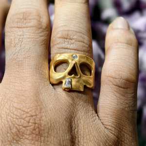 REYES Bague en Moissanite à motif unique de crâne certifiée GRA, faite à la main en argent sterling 925 plaqué or jaune, bijoux unisexe - Product Image 2