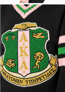เสื้อสเวตเตอร์ถักคอวีสำหรับผู้หญิง OEM ปักลายอัลฟ่า เค อลฟ่า เครสต์ 1908 สไตล์พรีปปี้ แขนยาว สำหรับฤดูหนาว ขายส่ง - Product Image 6