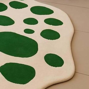 Tapis d'appoint vert abstrait irrégulier tufté à la main, tapis moderne doux et moelleux, tapis de luxe de designer, tapis de sol contemporain pour la décoration du salon - Product Image 4