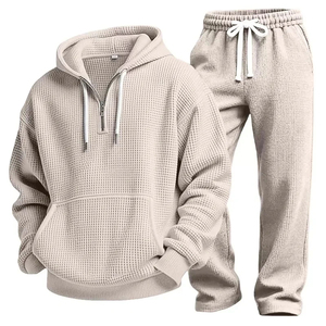 Ensemble de survêtement décontracté pour hommes en maille gaufrée : sweat à capuche demi-zip et pantalon de jogging assorti - Product Image 1