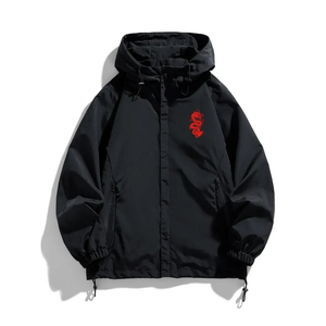 Veste matelassée noire à capuche pour homme avec imprimé dragon rouge, fermeture éclair sur le devant, logo, style sportif urbain pour l'hiver - Product Image 1