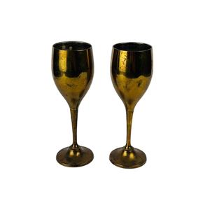 Verres à vin en or brillant haut de gamme pour les soirées cocktails, les réceptions élégantes et les dîners formels en provenance d'Inde - Product Image 1