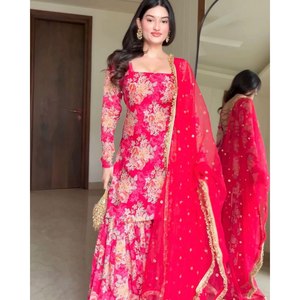 Combinaison de soirée de créateur avec haut, bas et dupatta pour un look élégant - Product Image 4