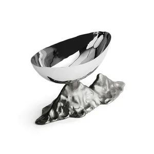 Bol en métal artisanal de luxe, pièce de décoration tendance mondiale, bol en laiton pour événements de restauration, bord plaqué sûr, artistique et sûr - Product Image 2