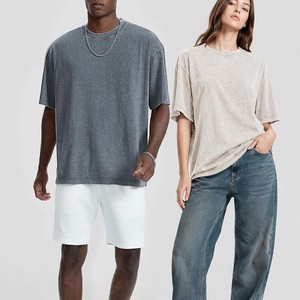 Camiseta de Hombre Oversize Vintage con Lavado Ácido, Manga Corta, Cuello Redondo, Estilo Urbano, 100% Algodón, ODM OEM - Product Image 4