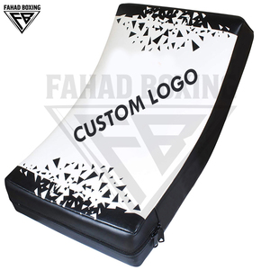 Escudo de Boxeo de PVC de Primera Calidad, Duradero, con Asas Reforzadas, Color Blanco y Negro, para Entrenamiento de Artes Marciales - Product Image 5