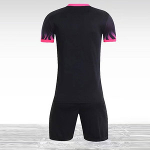 Ensemble de maillots de football personnalisés sublimés pour hommes, col en V, manches courtes, rayé rose et noir, respirant, coupe athlétique, toutes saisons - Product Image 2