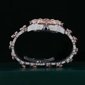 Reloj de Diamantes Moissanite de Diseño Elegante, Aspecto Moderno, Reloj de Acero Inoxidable para Celebraciones, Disponible a Precio de Mayoreo - Product Image 2