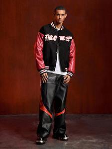 Chaqueta universitaria personalizada para hombre, estilo streetwear, con parches de letras, bordado chenille, apliques, mezcla de lana y forro polar, gruesa, informal, deportiva, para invierno. - Product Image 6