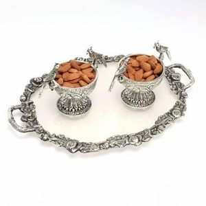 Bol en métal vintage avec poignées en forme de perroquet, fait main, pour fruits et collations, décoration de fête - Product Image 6