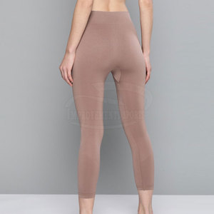 Nouveau style personnalisé femmes Legging couleur unie femmes Legging fabriqué au Pakistan femmes Leggings - Product Image 3