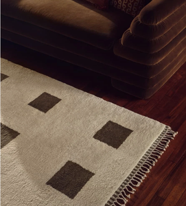 Alfombra Moderna Hecha a Mano con Lana Tufted, Color Verde Crema, Ecológica, Antideslizante, para Sala de Estar, Niños, Adultos, Uso Comercial y de Oración - Product Image 3