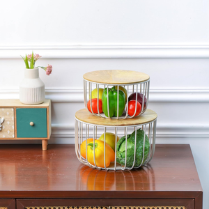 Panier à fruits empilable moderne en fil de fer écologique avec couvercle en bois pour rangement de cuisine, support alimentaire de forme circulaire - Product Image 2