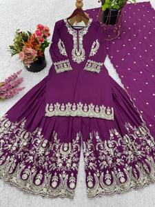 Conjunto Sharara de Crepé Francés Pesado con Estampado Floral Elegante de Kritva Fashion, Dupatta, para Mujer, Largo hasta la Rodilla, Corte Regular, Materiales Reciclados - Product Image 6