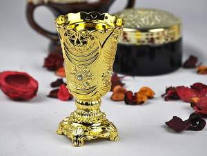 Brûleur d'encens traditionnel indien écologique pour Bakhoor, avec copeaux d'Oud pour une ambiance chaleureuse dans les espaces de vie et les salles de prière - Product Image 5