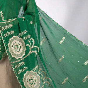 Nouveau Châle Long Floral en Mousseline Africaine pour Femme, avec Strass, Respirant, Grand Hijab, Doux, Durable, Vente en Gros (12 pièces), Style Ethnique, Idéal pour l'Été - Product Image 1