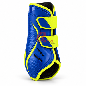Botas de protección para caballos con materiales de calidad, ajuste cómodo y cierres prácticos para el entrenamiento. - Product Image 2
