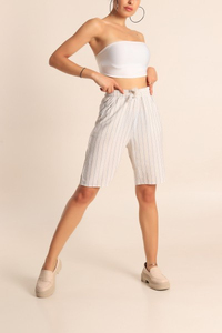 Shorts Bermuda à Rayures Verticales Taille Haute pour Femmes - Shorts Décontractés en Coton et Lin Respirant avec Cordon de Serrage et Poches - Product Image 4