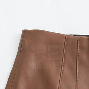 Pantalones de cuero hechos a medida para mujer con logotipo personalizado, diseño único, precio al por mayor - Product Image 2