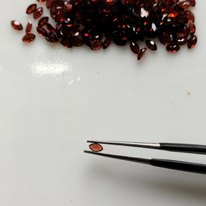 Granat rouge naturel 3,5x2MM taille marquise, pierres précieuses de qualité supérieure pour la fabrication de bijoux - Product Image 3