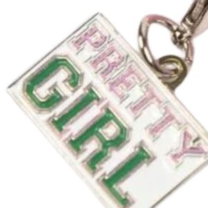 Bracelet Perles Roses AKA avec Breloque Fille Mignonne, Bijou de Poignet Élégant Perlé, Accessoire de Mode Féminin, Cadeau Inspiré des Sororités - Product Image 6