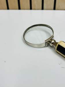 Loupe vintage en nickel de 2 pouces avec poignée décorative |   Loupe de lecture et de bureau portative - Product Image 2