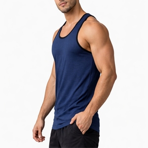 Débardeur athlétique classique pour homme, tissu à séchage rapide, matière respirante, toucher doux, tissu léger, coupe confortable. - Product Image 3