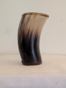 Verres à shot Viking personnalisés en corne de buffle naturelle gravée, polis, écologiques, faits à la main, pour Noël, bière, miad, amour - Product Image 2