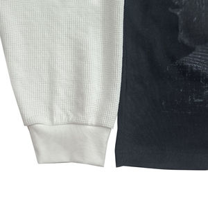 เสื้อยืดผู้ชายทรงโอเวอร์ไซส์ แขนยาวสองชั้น ล้างสีแบบแอซิดวอช ทรงครอป พิมพ์ลายกราฟิกแบบดิสเทรส ปักลายตามสั่ง - Product Image 2