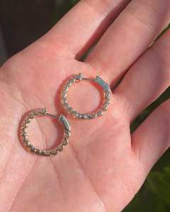 Pendientes de Aro con Diamantes de 1 Quilate, Oro Sólido de 14k/18k, Corte Redondo, Diamantes Cultivados en Laboratorio, Diseño Elegante y Lujoso para Uso Diario - Product Image 3