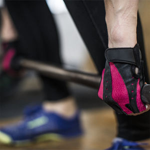 Guantes de gimnasio de cuero con soporte para muñeca para fitness, culturismo, ejercicio, transpirables, para levantamiento de pesas y entrenamiento. - Product Image 4